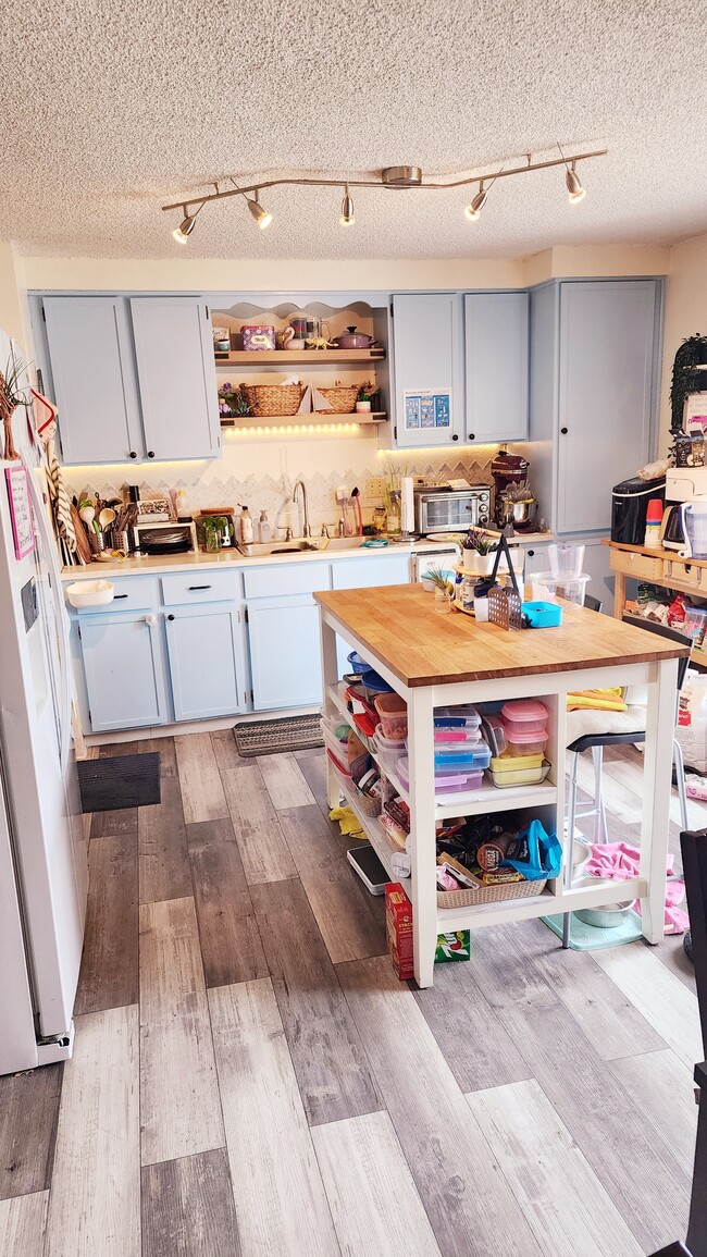 Photo - 2247 48th Ave