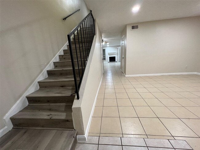 Photo - 2130 Greenbriar Colony Dr Unit 2130