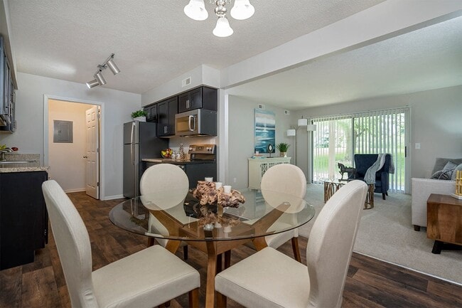 Beacon Lake Apartments