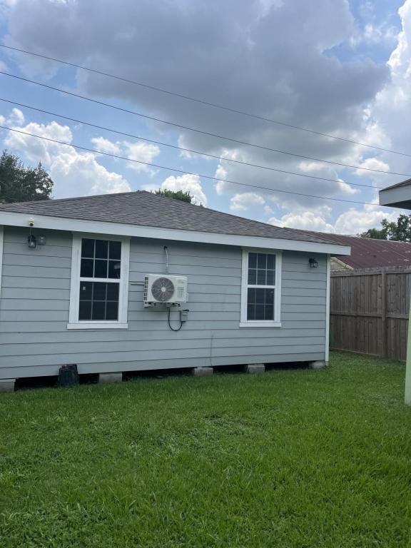 Building Photo - 106 4th St Rental