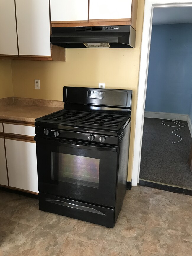 Photo - 62 Heath St Unidad 2nd floor Heath St.