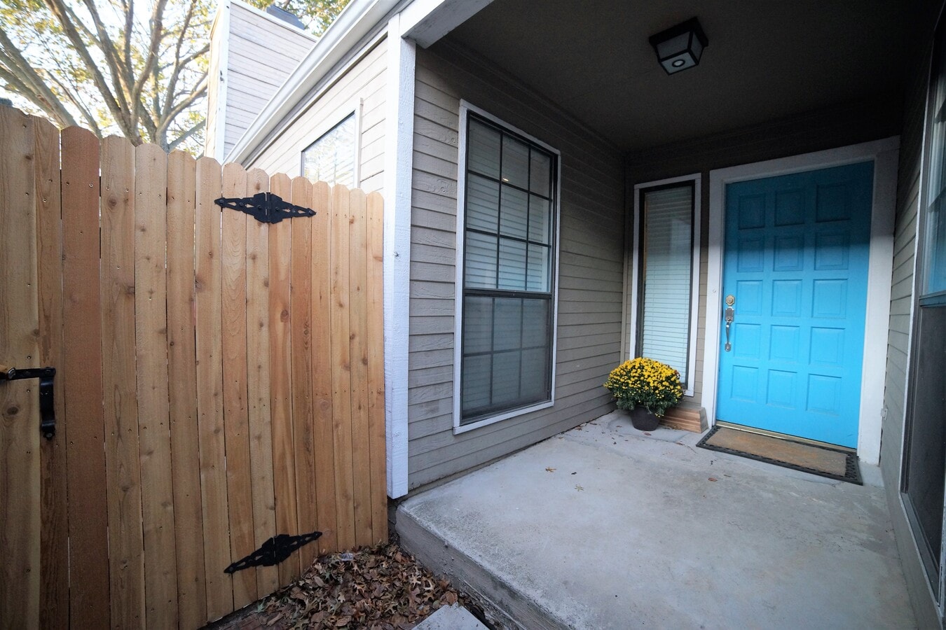 Photo - 6324 Winton St