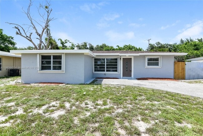 Building Photo - 111 NW 21 St Rental