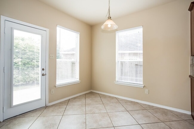 Photo - 9510 Wakefield Village Dr