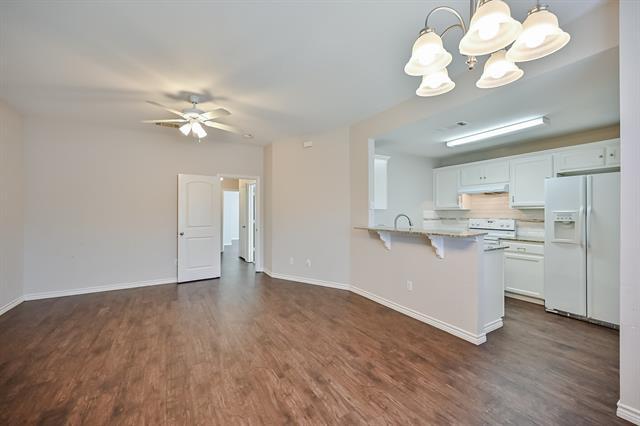 Photo - 607 Kings Way Dr