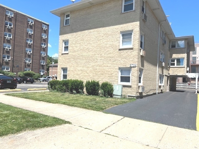 Building Photo - 8734 W Summerdale Ave Unit 2S Rental