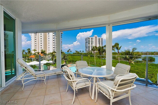 Photo - 60 Seagate Dr Condo Unit 402
