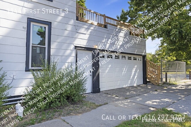 Photo - 1144 First Street 3-
