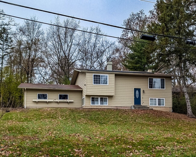 Photo - 8616 Hickory Ave