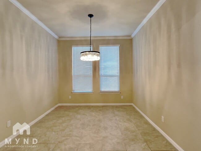 Photo - 16500 White Rock Blvd