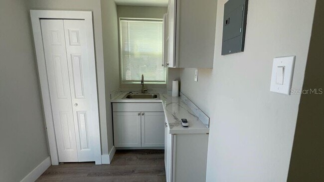 Photo - 706 Harvey Ave