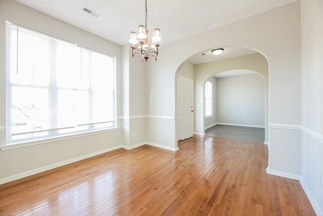 Photo - 309 Edenberry Way