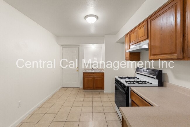 530 K St Unidad 530 K St - Apt. D