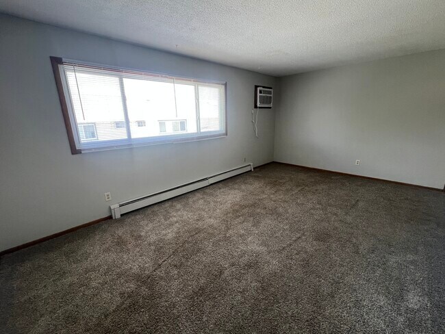 Photo - 2216 18 1/2 Ave NW Unit 4