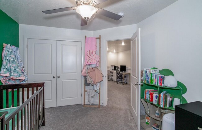 Photo - 350 W Old Hwy 91 Unit 63