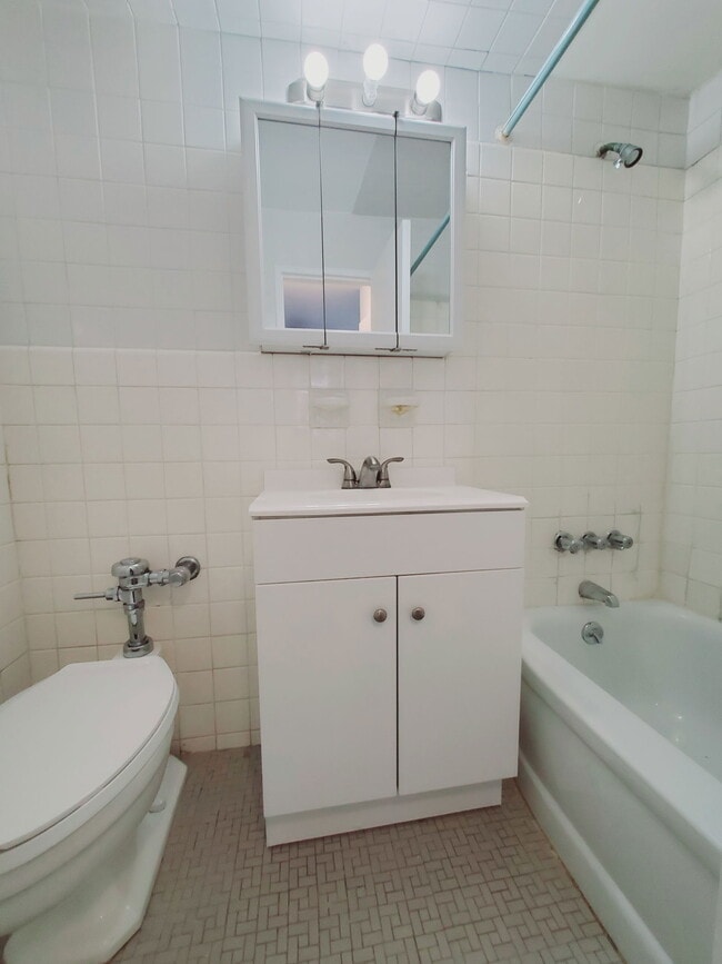 Photo - 125 Prospect St Unit 1