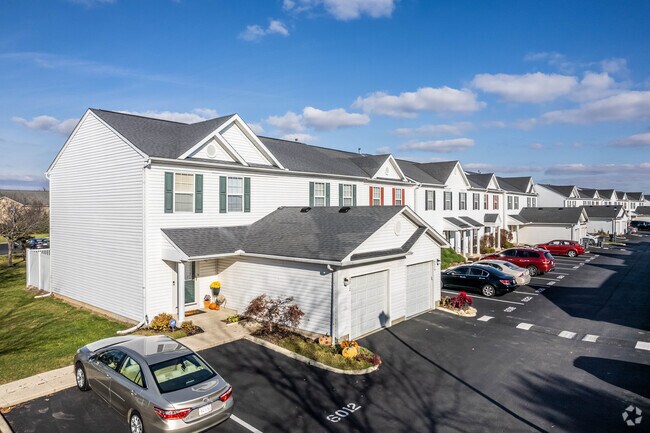 Photo - Brice Green Condominium