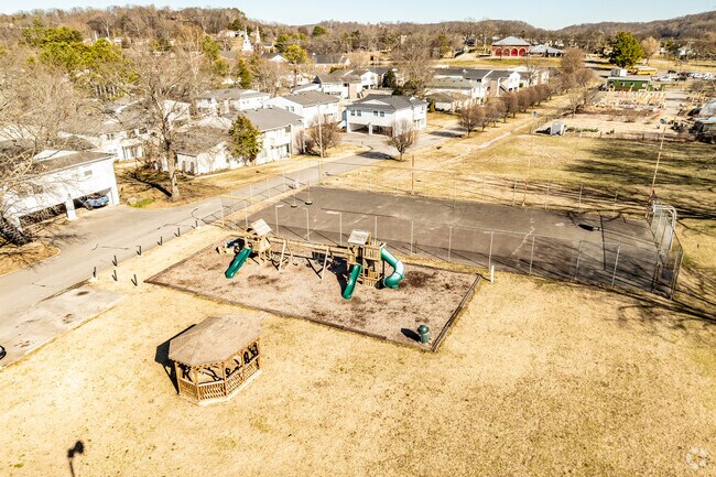 Photo - Creekside Meadows
