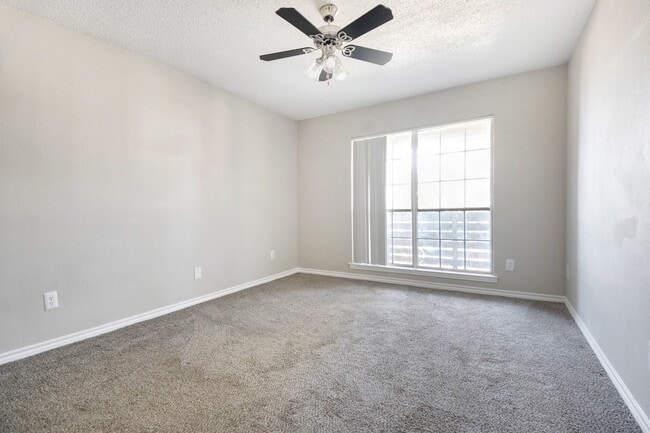 Photo - 3623 W Northgate Dr Unit 231