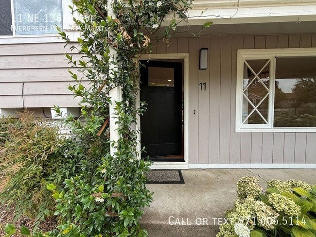 Photo - 11 NE 136th Ave