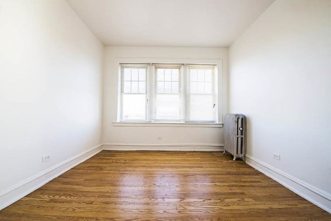 Photo - 7800-06 S Morgan