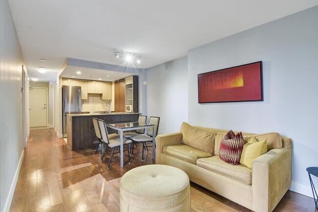 Building Photo - 1088 Richards St