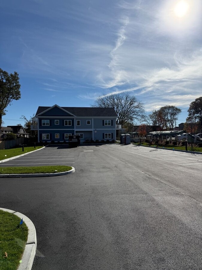 Joseph Baker House - Joseph Baker House Unit 626 Main Street Dennis Port- 1 Bedroom s.