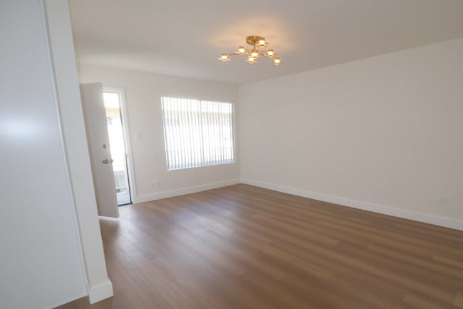 Photo - 5457 Laurel Canyon Blvd Unit 206