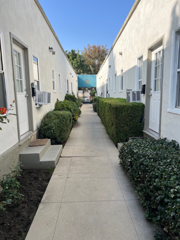 Photo - 1114 4/5 Tamarind Ave Unidad 1114 4.5