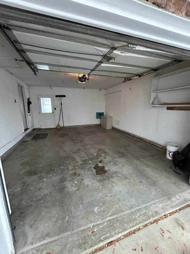 Photo - 223 Glenwood Dr