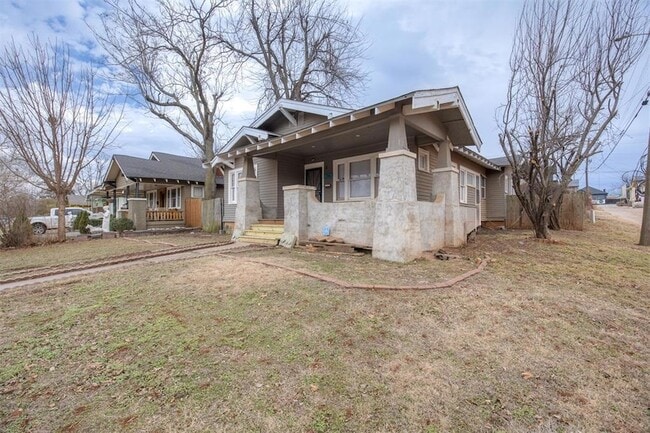 Photo - 726 NW 24th St