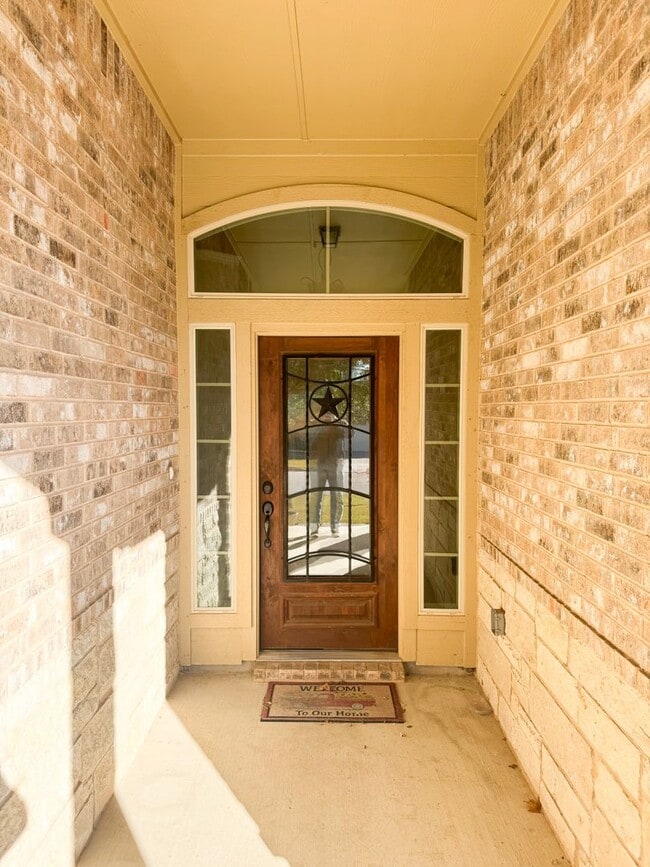 Photo - Popular DR Horton Sierra floor plan. 4 bed, 2 1/2 bath, 3 car garage, single story on a corner lo...