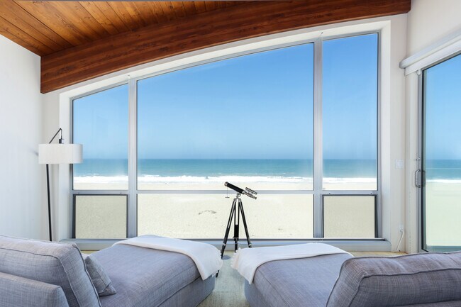 Photo - 1013 Mandalay Beach Rd