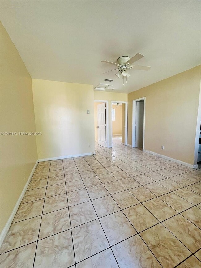 Photo - 125 NW 12th Ave Unidad B