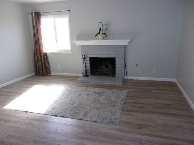 Photo - Northeast Side of Lompoc