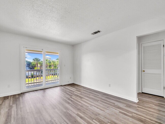 Photo - 445 Gulf Shore Dr Unit 207