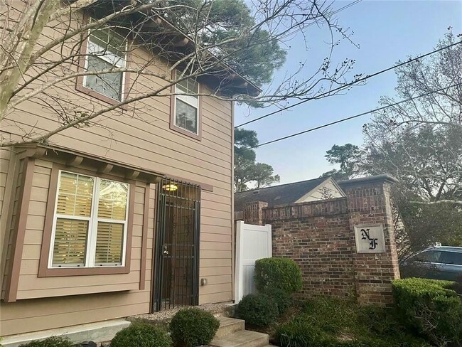 Photo - 14333 Memorial Dr Unidad 102 Rental