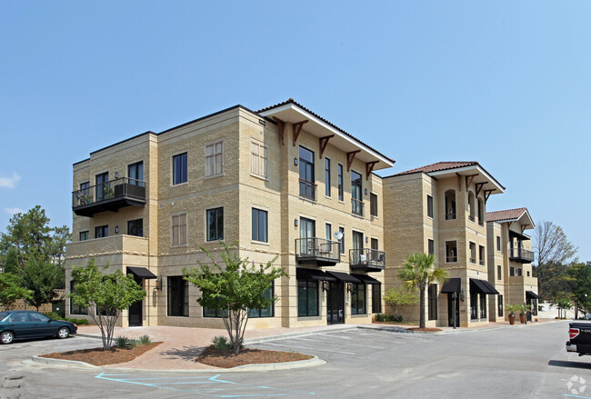 Front of Building - 1221 Bower Pky Condo Unit 205