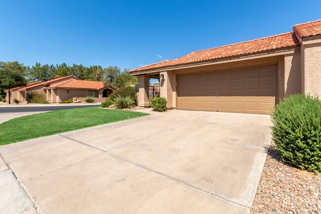 Photo - Mesa 2 Bed/ 2 Bath Fully Furnished Townhome