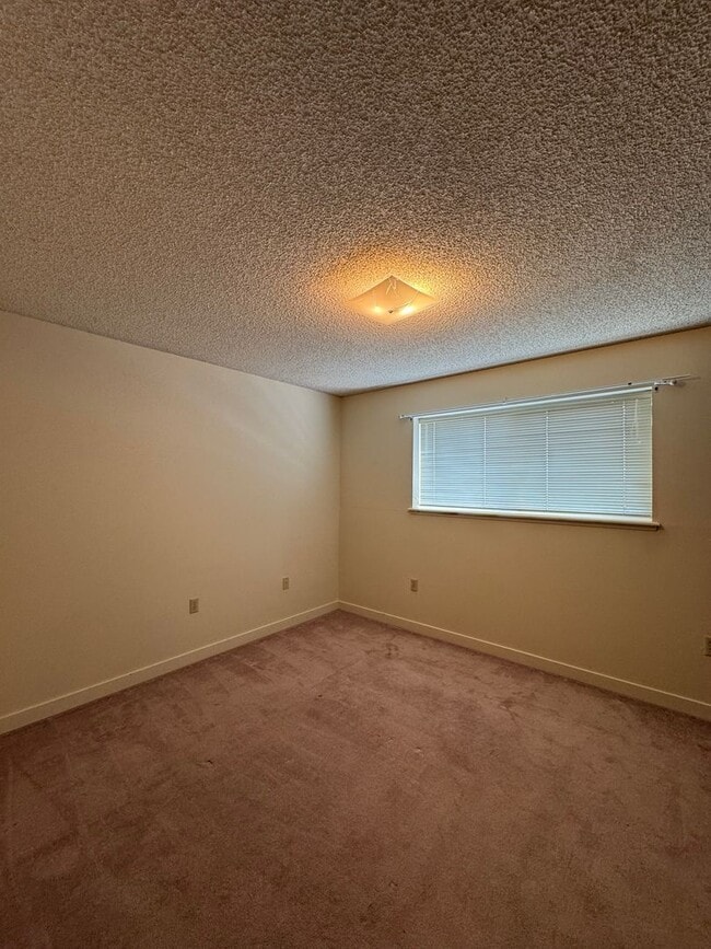 Photo - 500 W 12th Ave Unidad #1