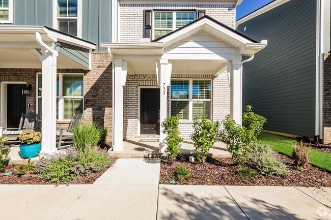 Building Photo - 615 Old Hickory Blvd Rental