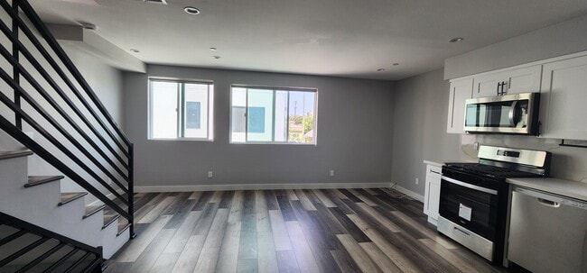 Photo - 2408 Hauser Blvd