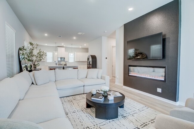 Photo - 7551 Millingston Rd