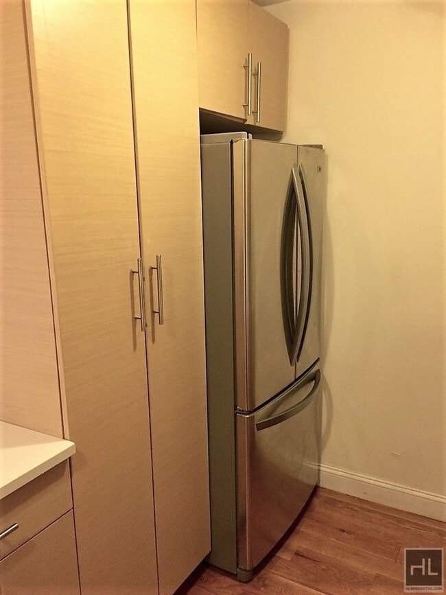 Photo - 3030 Middletown Rd Unit 5C