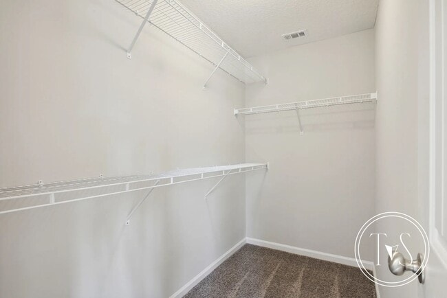 Photo - 133 Brightleaf Cir