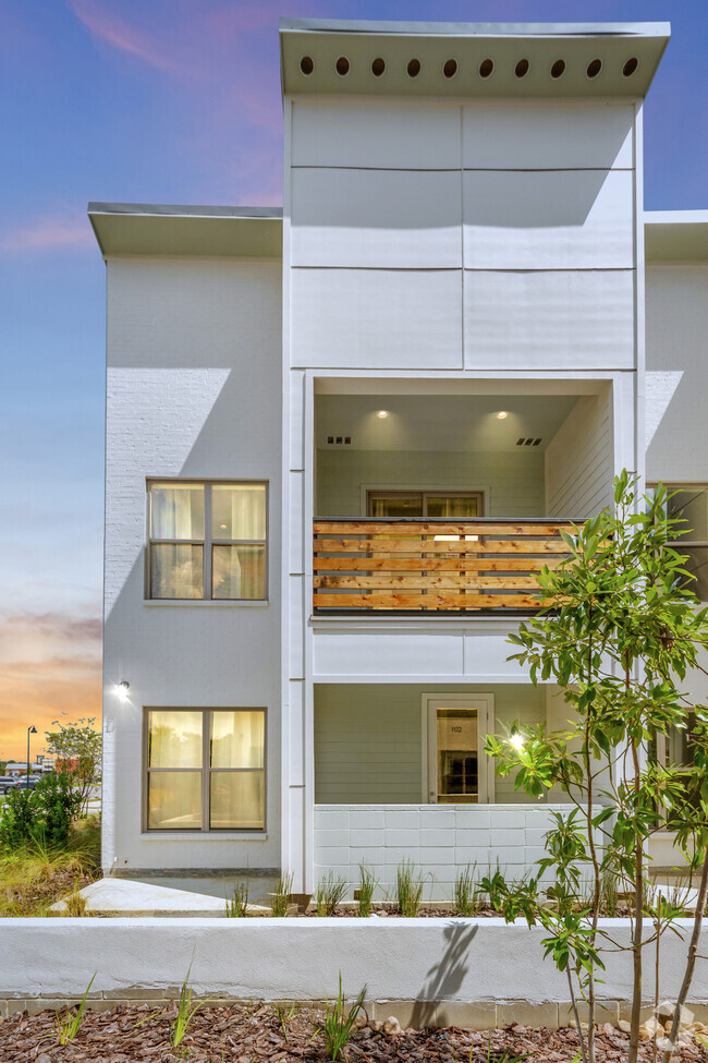 Building Photo - 107 Centre Sarcelle Blvd Rental