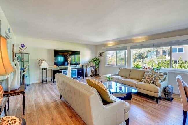 Photo - 2 Bedroom Oceanfront Condo in South Laguna Beach Unit 418