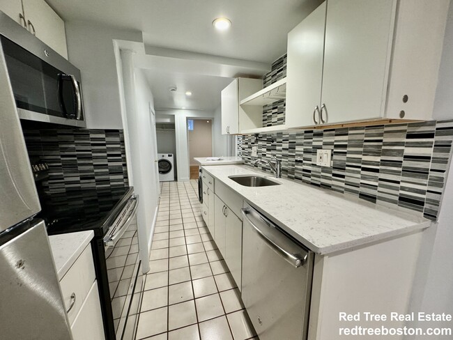 Photo - 141 Chiswick Rd Condo Unit 145 #8