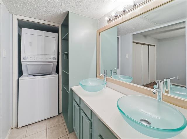 Photo - 9835 Walnut St Unidad 208