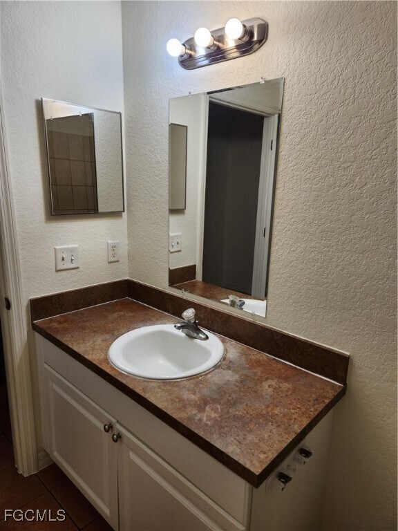 Photo - 2417 Quentin Ave S